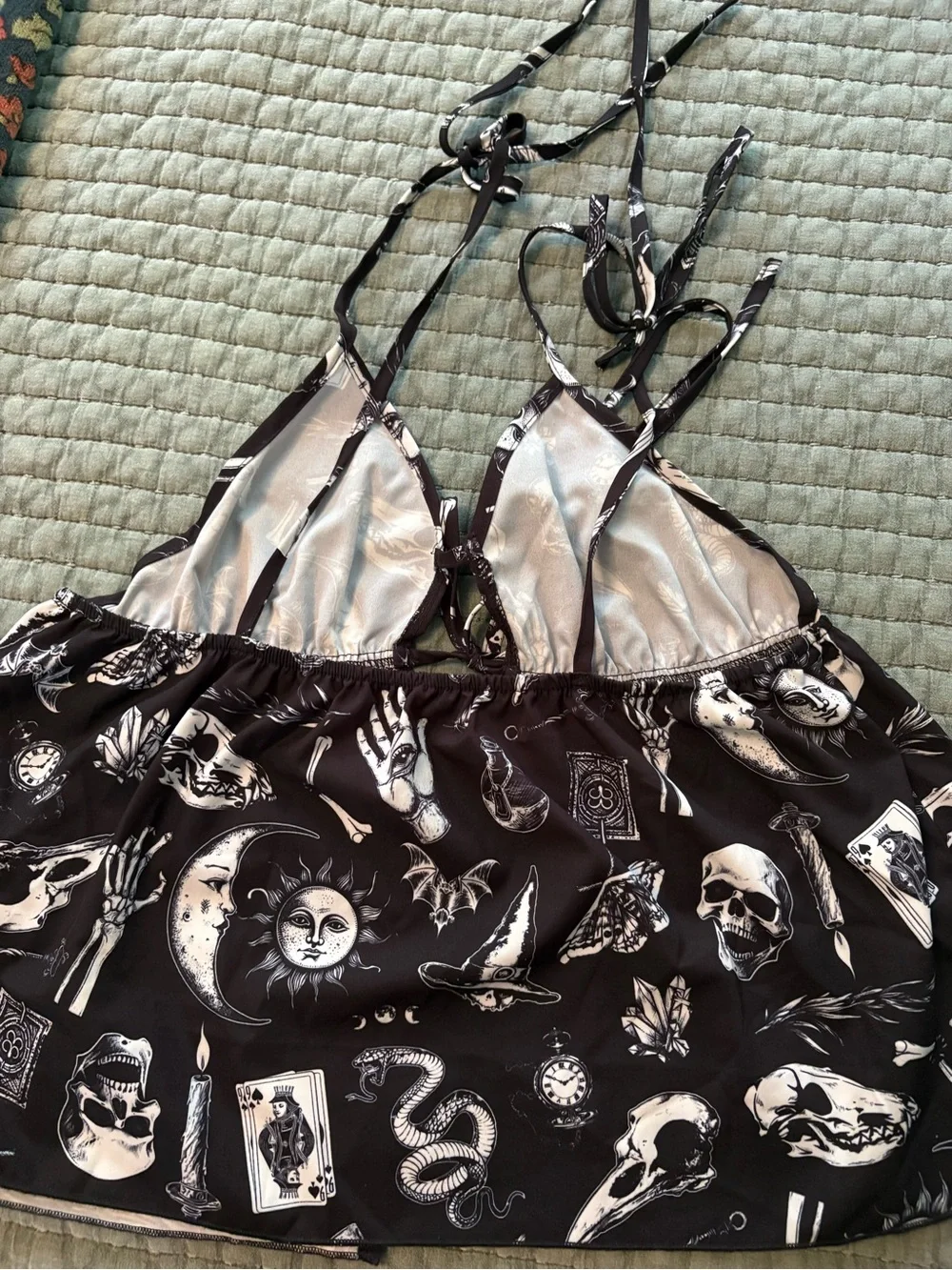 Black Gothic Print Tie-Front Tank Top